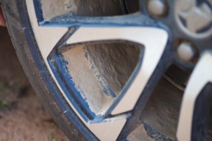 gray and brown car wheel