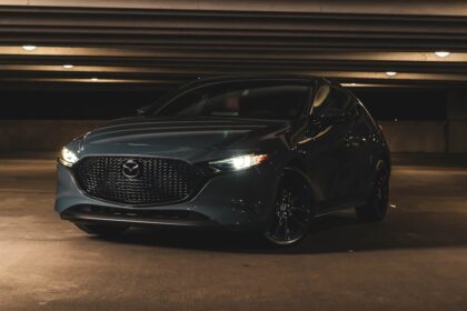 black mercedes benz c class coupe