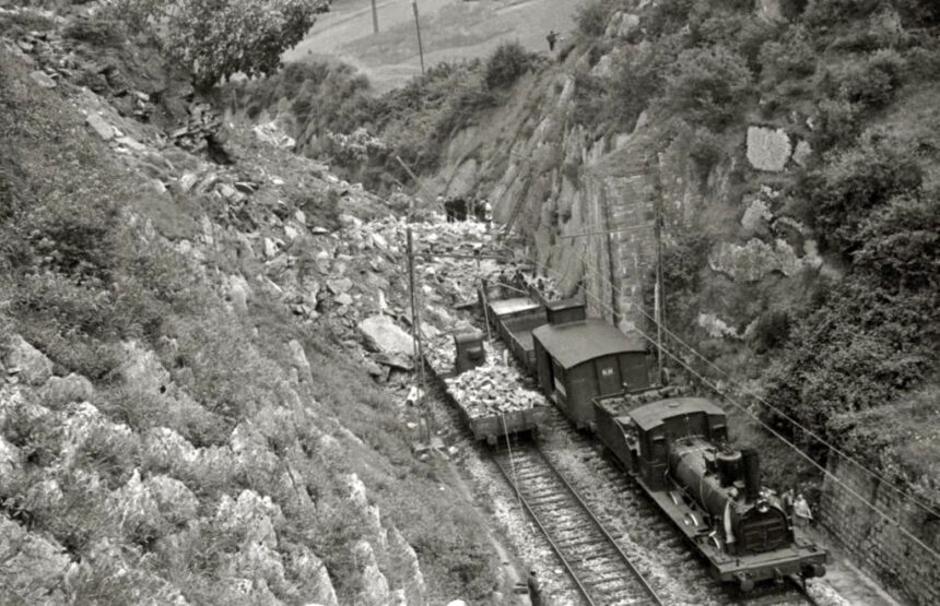 Accidente ferroviario (11 de 14) - Fondo Car-Kutxa Fototeka.jpg